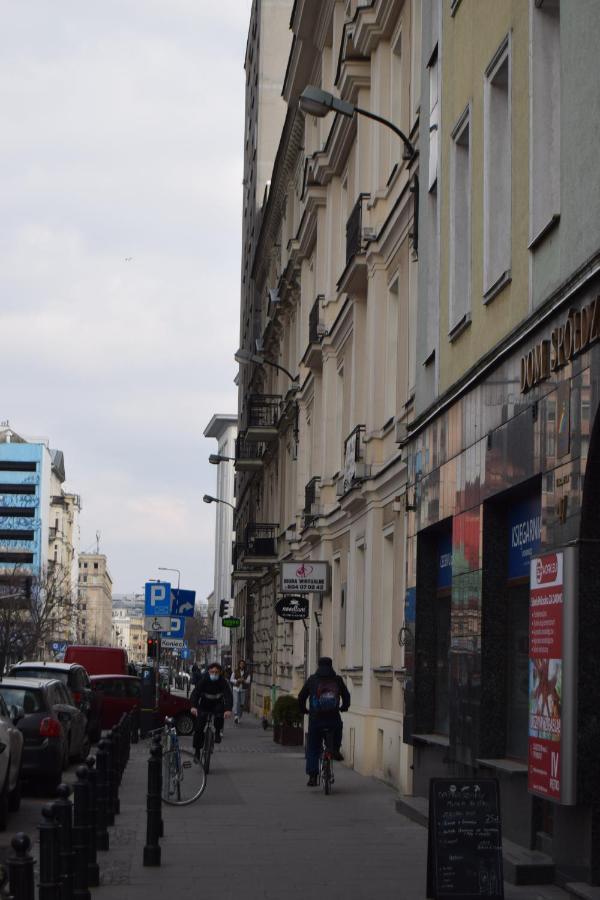 Be My Guest - Marszalkowska Studio - Center Of Warsaw Subway Wi-Fi Breakfast Exteriör bild